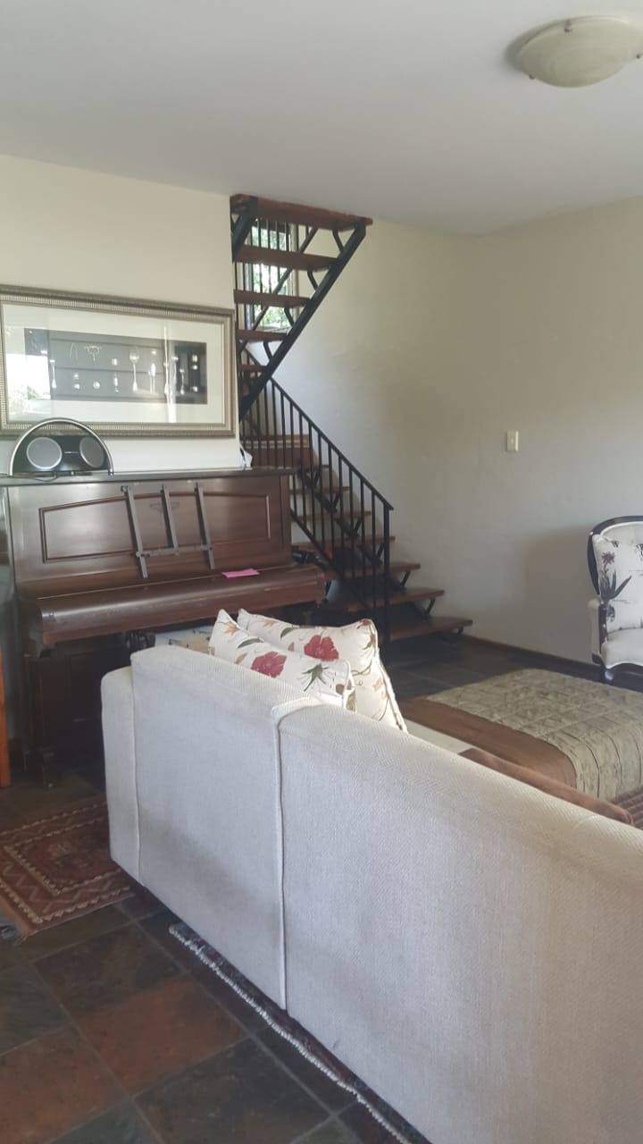 To Let 2 Bedroom Property for Rent in Beacon Bay Eastern Cape